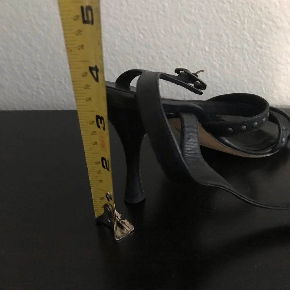 MANOLO BLAHNIK Black  High Heel Sandals SZ 35.5